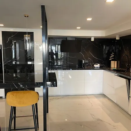 Apartamento Luxury Club218 *