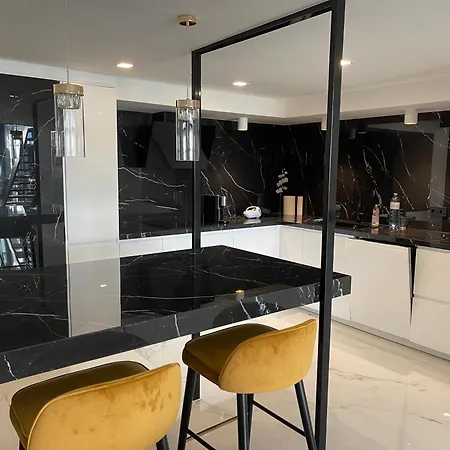 Luxury Club218 Σίοφοκ