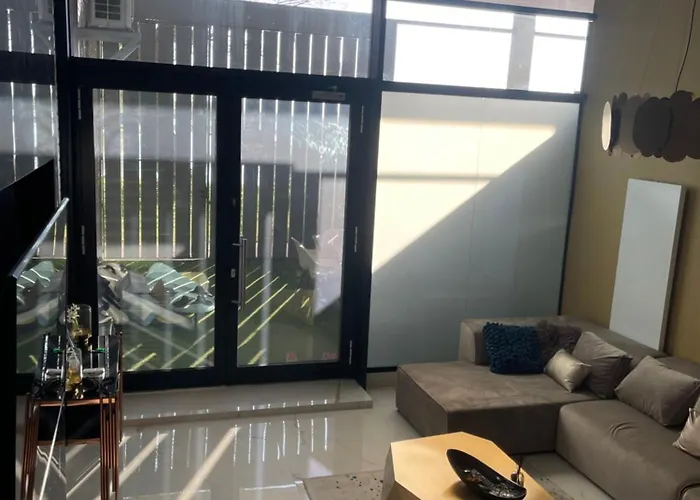 Luxury Club218 דירה שיופוק