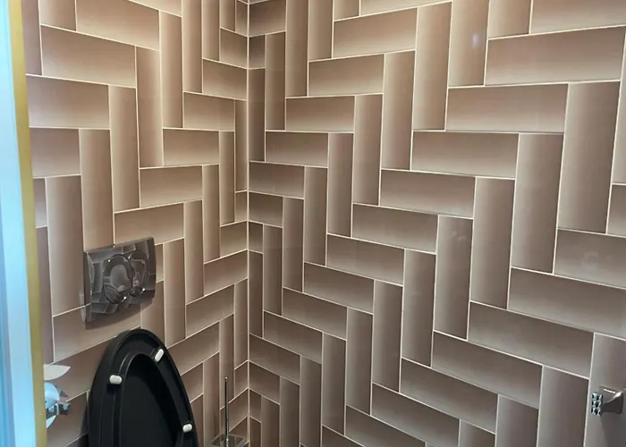 Luxury Club218 * שיופוק